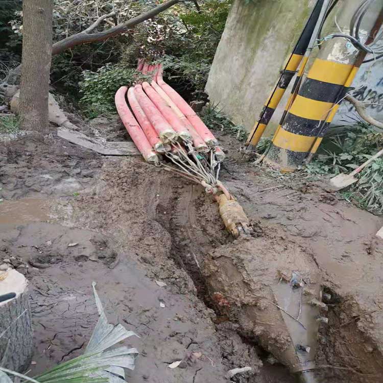 永顺拖拉管